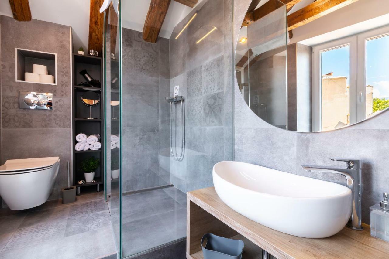 Luxury Apartment Sea View Split Ngoại thất bức ảnh